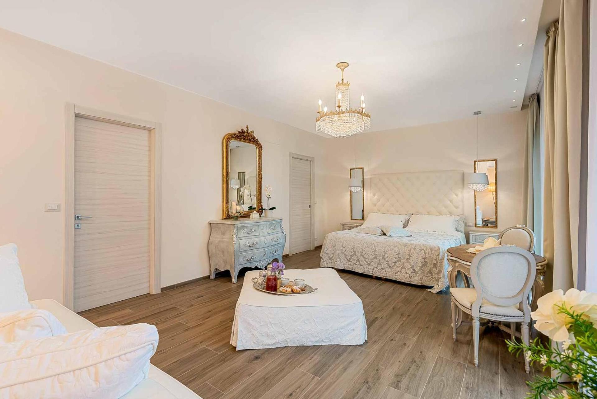 Luxury Dreams *