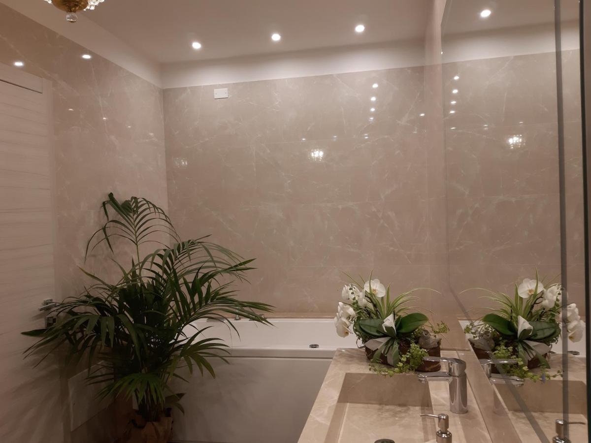 Luxury Dreams Gasthuis *